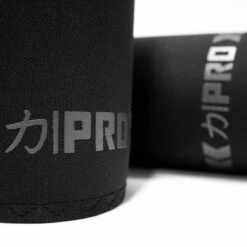 7mm Inferno PRO Knee Sleeves - Extra Stiff Neoprene, Stealth - IPF Approved -Strength Shop SHOP NEO KNEE 7MM STLTH STIFF 4