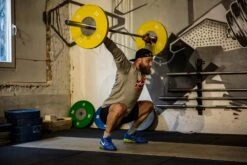 Riot Weightlifting Bar - Men's 20kg, IWF Specification 17 Riot Weightlifting Bar - Men's 20kg, IWF Specification -Strength Shop hantel 3